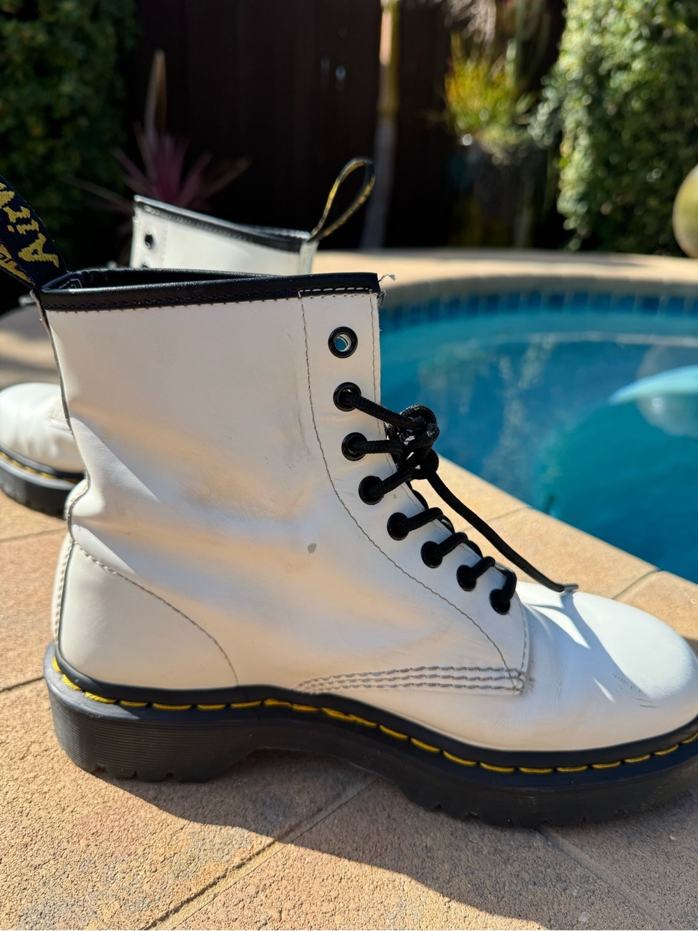 Dr. Martens White Leather Lace-Up Boots with Black Accents - Picture 3 of 15